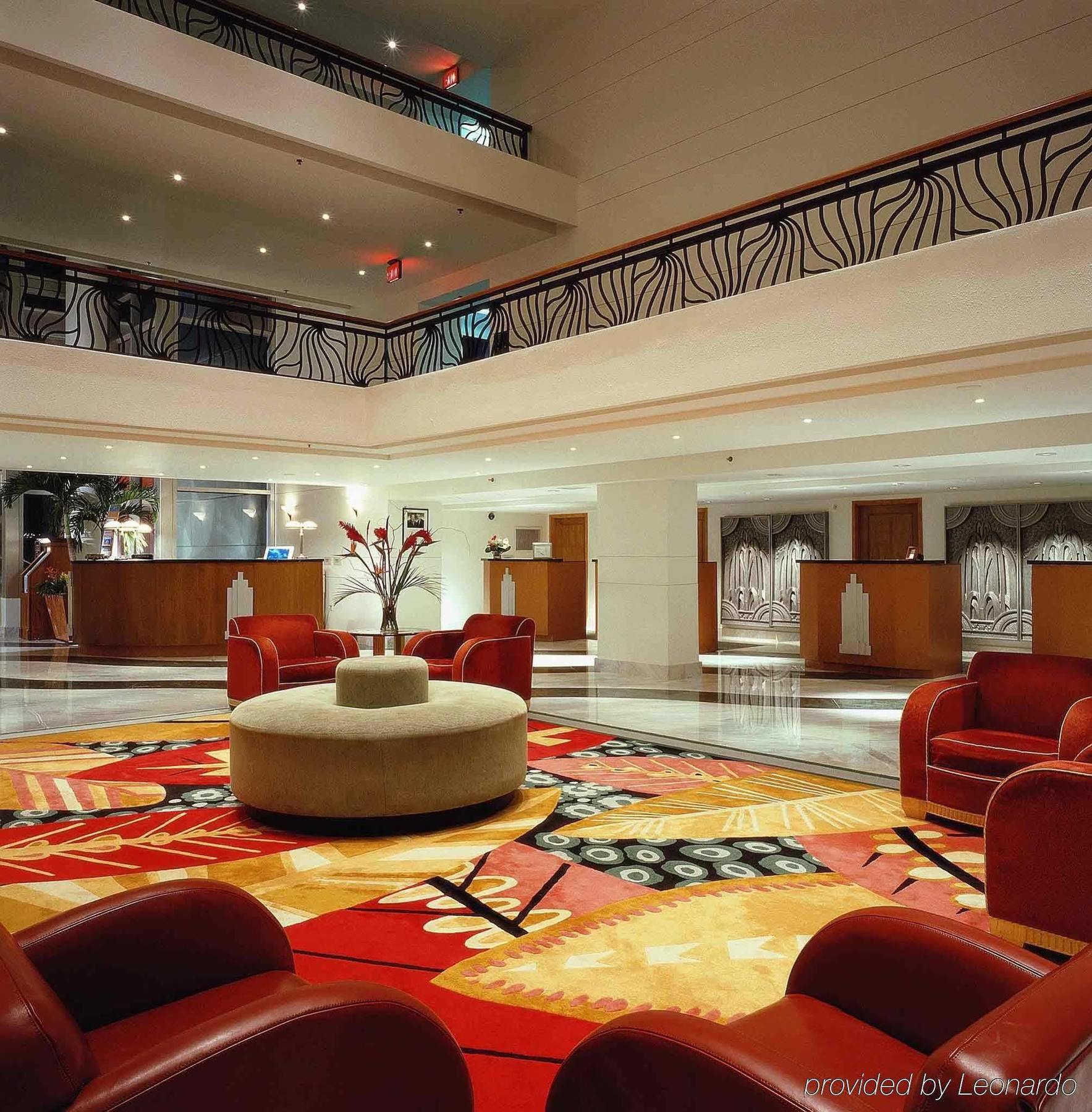 Hotel Pullman Miami Airport 4*